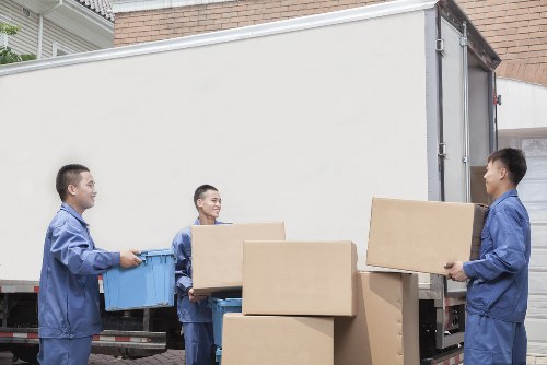 Modern technology optimizing moving truck services in Acton